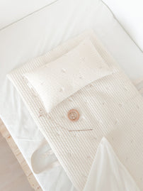 Quilted Nap bed | White Daisy