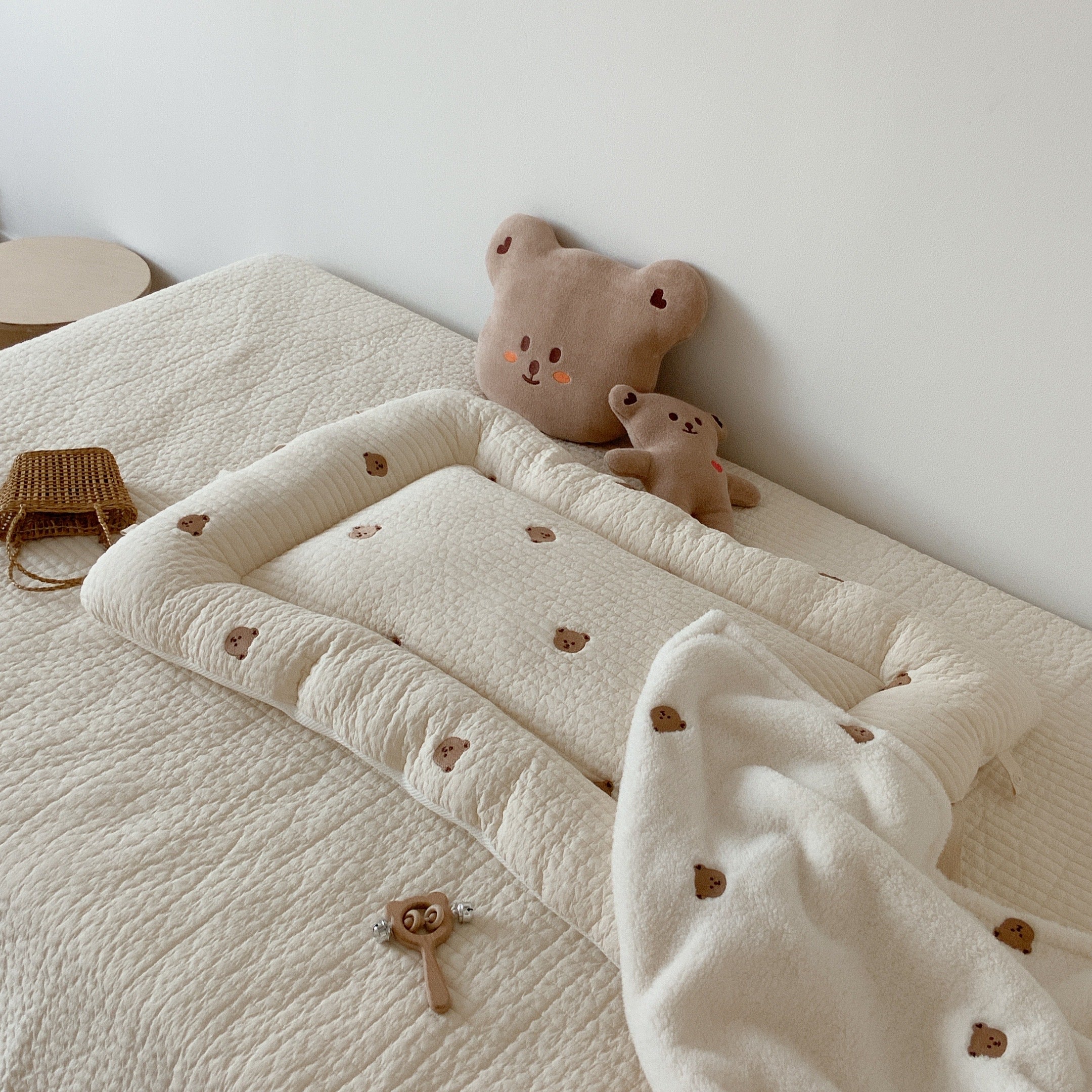 Hypoallergenic Baby Lounger | Little Bear