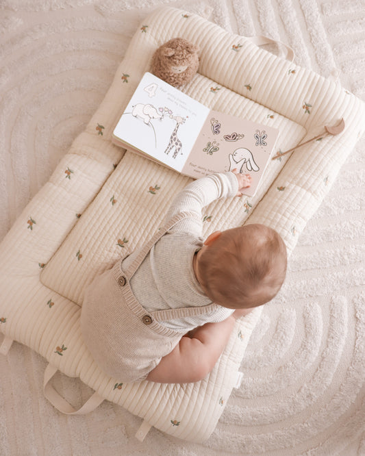 Hypoallergenic Baby Lounger | Olive